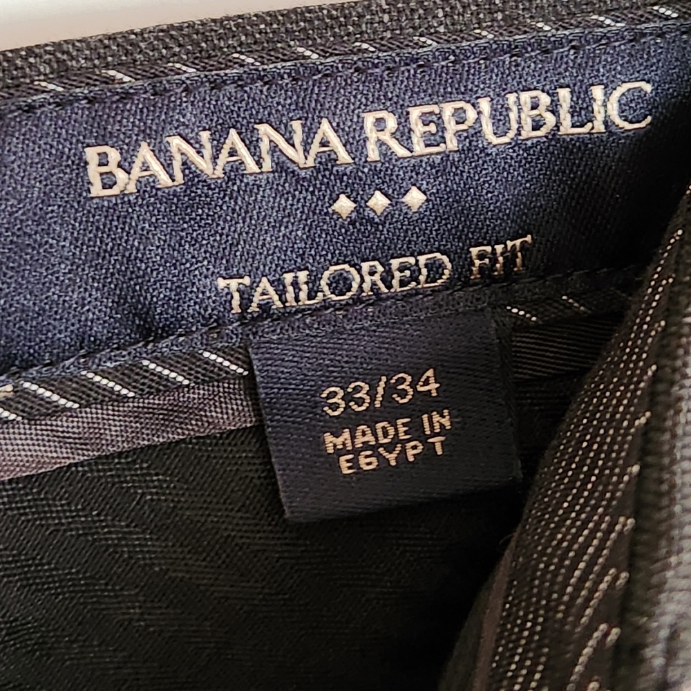 Banana Republic Factory Men's Tailored Fit Dress Pants 33/34 Dark Gray Plaid - Picture 2 of 15
